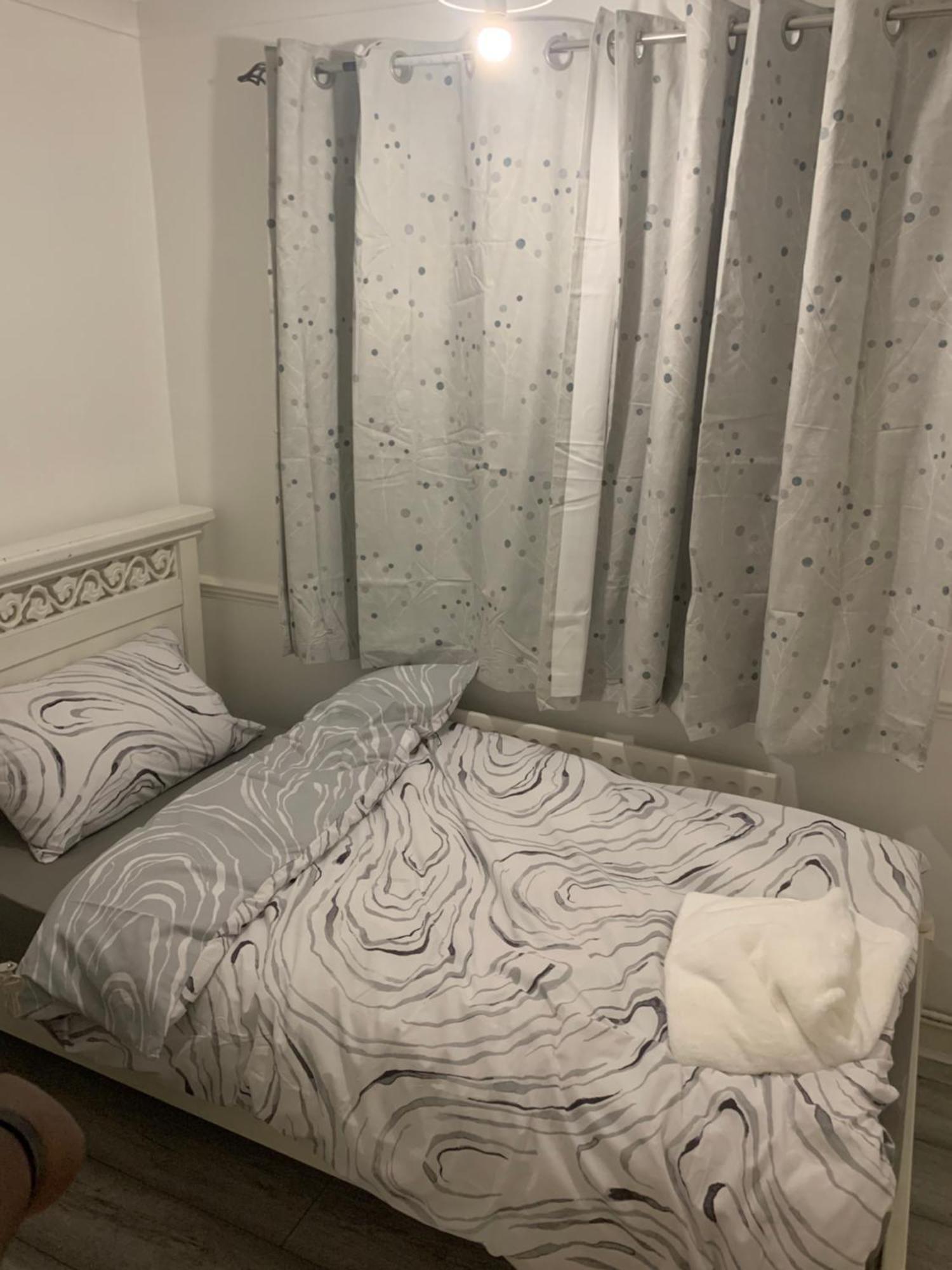 Horndon-on-the-Hill At Apex House Single Room المظهر الخارجي الصورة
